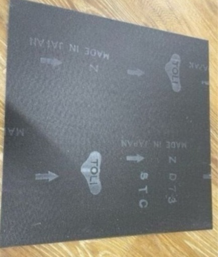 中古美品！東リカーペット！！人気のグレー系200枚！！　 ※ ばら売り不可