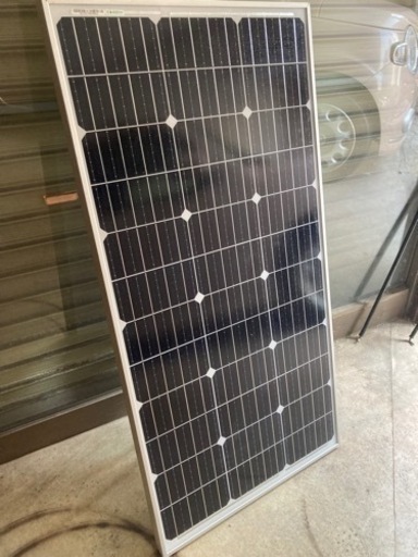 ソーラーパネル100W 12Vシステム　MC4プラグ　90cm付き