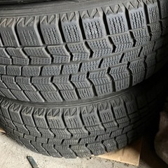 ★バリ溝★スタッドレス オートバックス製 175/65R14 5穴の画像