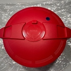 ［受付停止］マイヤー(Meyer) 電子レンジ圧力鍋 2.3L イタリアンレッドの画像