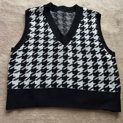 SHEIN・ベスト・3種類の画像