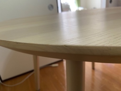 IKEA 丸テーブル　LISABO リーサボー