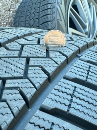 スタッドレスタイヤ・ホイールセット　4本　235/55R19　Audi Q5用　