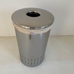 【値下げしました！】ランドリーボックス