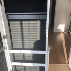 縦型　ホワイトアクセサリー収納付きドレッサーの画像