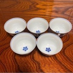 【お渡し予定の方が決まりました】白山陶器(波佐見焼) 湯呑み　5個セット　《未使用》　昭和レトロの画像