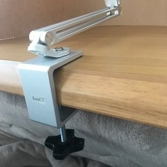 【成約済み】手ぶらでyoutube鑑賞　タブレットアームスタンドの画像