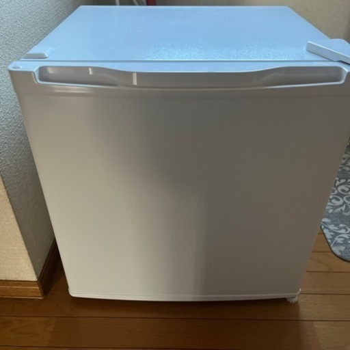 冷凍庫 32L