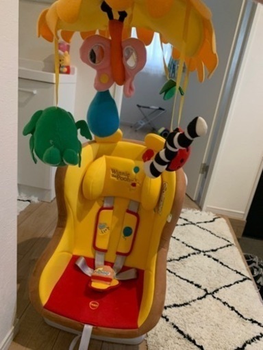 【ご商談中】くまのプーさんチャイルドシート★新生児〜4歳くらい