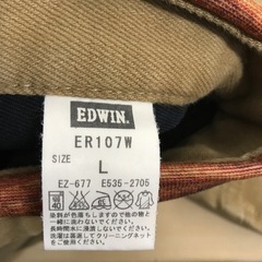 A2312-106 EDWIN JERSEYS カラージーンズ ストレッチ Lサイズ シワ有りの画像