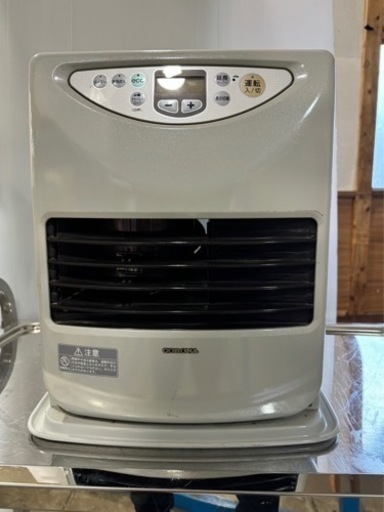 受取者決定しました！CORONA ファンヒーター　11年製