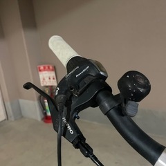 自転車 クロスバイクの画像