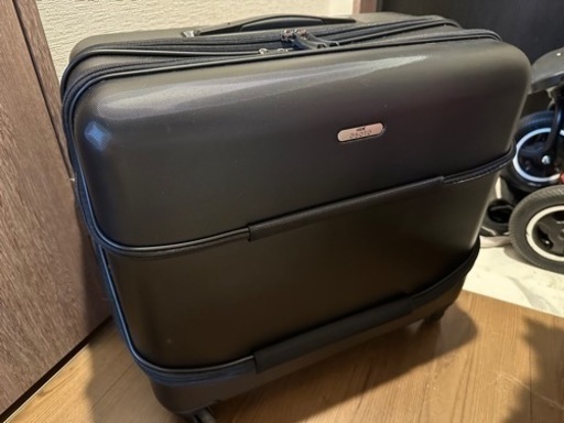 【美品】OSOTOキャリー　ローラーL ブラック　ペットキャリー