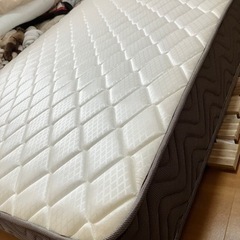 コイルマットレス　ダブルサイズの画像