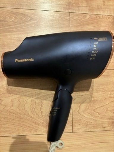 Panasonic　ヘアドライヤー EH-CNA0E  パナソニック ナノケアドライヤー　