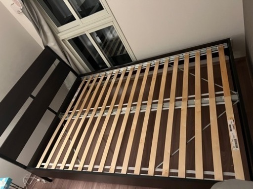 IKEA ベッドフレーム　ダブルベッド