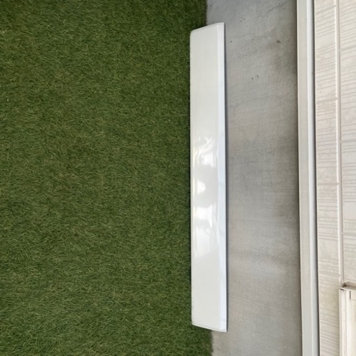 ハイエース　グリルカバー　ガーニッシュ