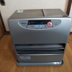 ファンヒーターストーブ