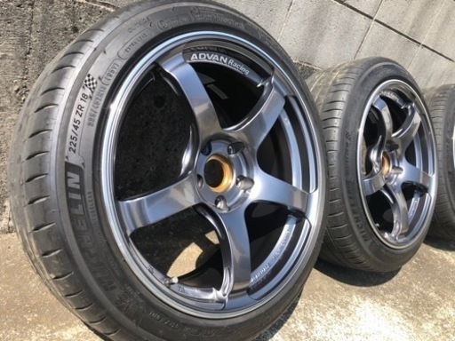 レヴォーグ　WRXなどに　YOKOHAMA TC-4 8.5j