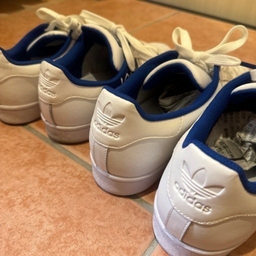 完売　❤️adidasスニーカー男女【2足】ペア27.5㎝/23㎝
