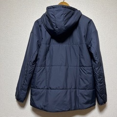 新品未使用　adidasジャンパーの画像