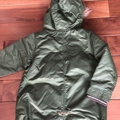 新品！BREEZEミリタリージャンパー＆ソックスの２点セット 120cmの画像
