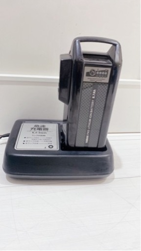 値下げー！YAMAHA  バッテリー　& 充電器