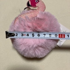 H&M フラミンゴ　バックチャームの画像
