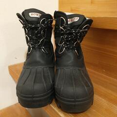 スノーブーツ　レディースL　25センチ