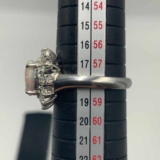 pt900 プラチナ900 ダイヤモンドリング　ブラックオパールリング　8.9g 1.35ct D0.56ct