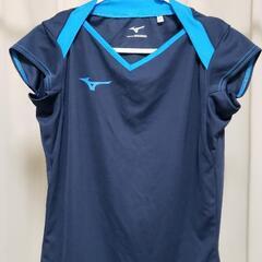 バレーボールで使ってたmizunoの女性用バレーボール用のTシャツ