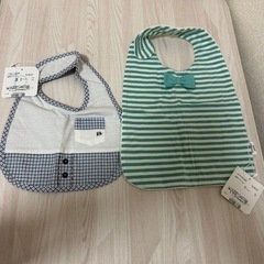 【タグ付新品】bebe、birthday party スタイ2点セット