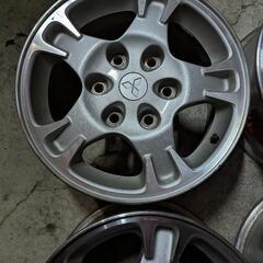 パジェロ純正ホイール　16インチの画像