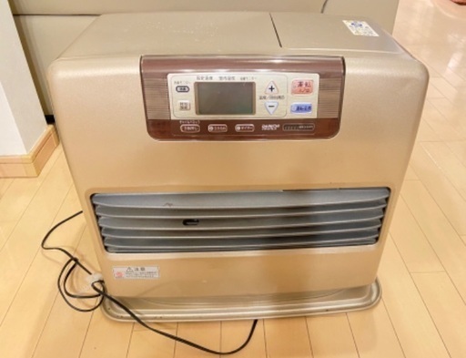 【18〜24畳用・定価65,000円⇒7,000円】石油ファンヒーター