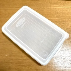 ［お渡し先決定済］セリアのタッパー「冷凍庫 お肉パック」日本製  7点セットの画像