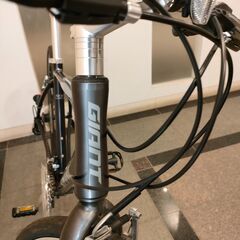 GIANT ESCAPE R3 2022 ブラックトーン　サイズSの画像