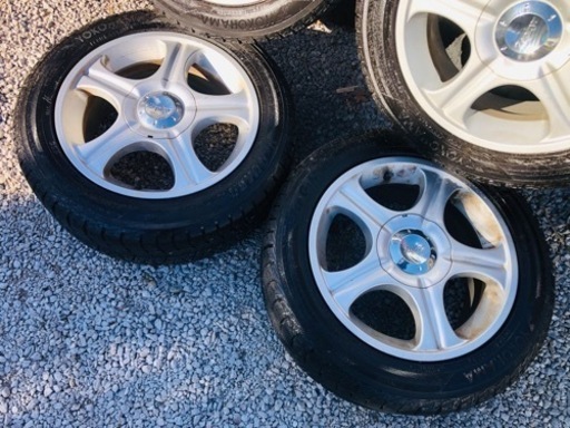 冬タイヤ 195/55R15 便利なアルミ付きスタッドレス4本組