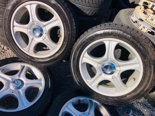 冬タイヤ 195/55R15 便利なアルミ付きスタッドレス4本組