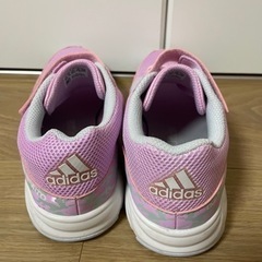 ☆adidas☆子ども用スニーカー☆ピンク☆23cm☆の画像