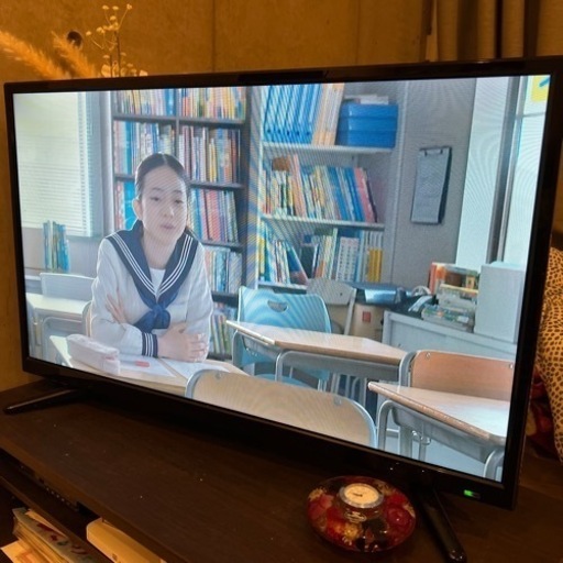 32インチのテレビもらってください。