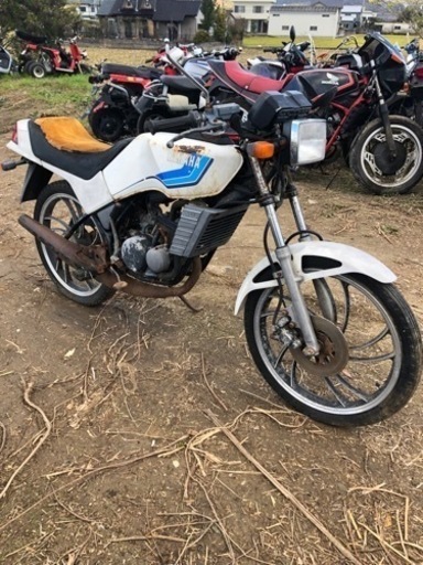 ヤマハ　RZ50    書類付きレストアベース車