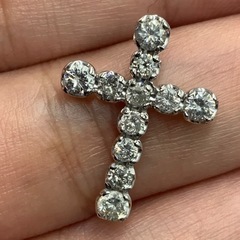 K18WG ダイヤモンドクロス ペンダントトップ 1.9g 1ct