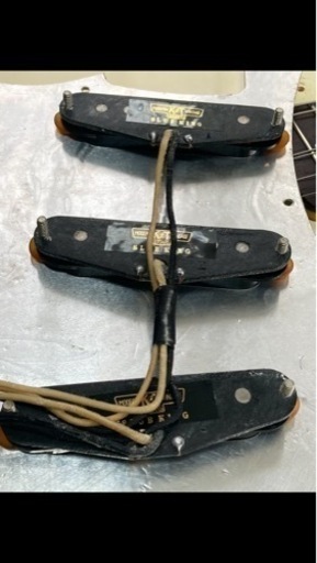 フェンダーJAPAN ST-62VSP 手巻きPU・K&Tスラブキング搭載モデル。