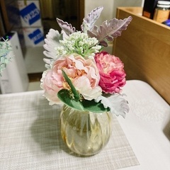 ０円で花瓶二つお譲りします。の画像