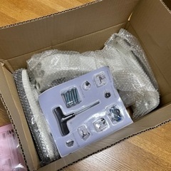 サンワサプライ150-SNCM019 フットレスト付き ハイバック メッシュ オフィスチェア(定価39800円)の画像