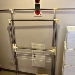 室内物干しの画像