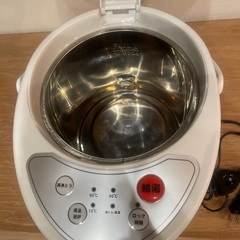 電気ポットの画像