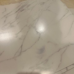 サンゲツ　フロアタイル　大理石調　ホワイト系