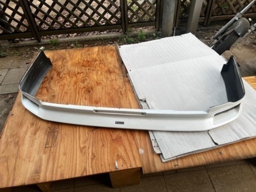 【交渉中です】ハイエース　純正　モデリスタ　リップスポイラー　エアロ　バンパー