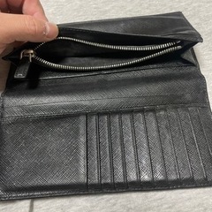 PRADA長財布　黒の画像